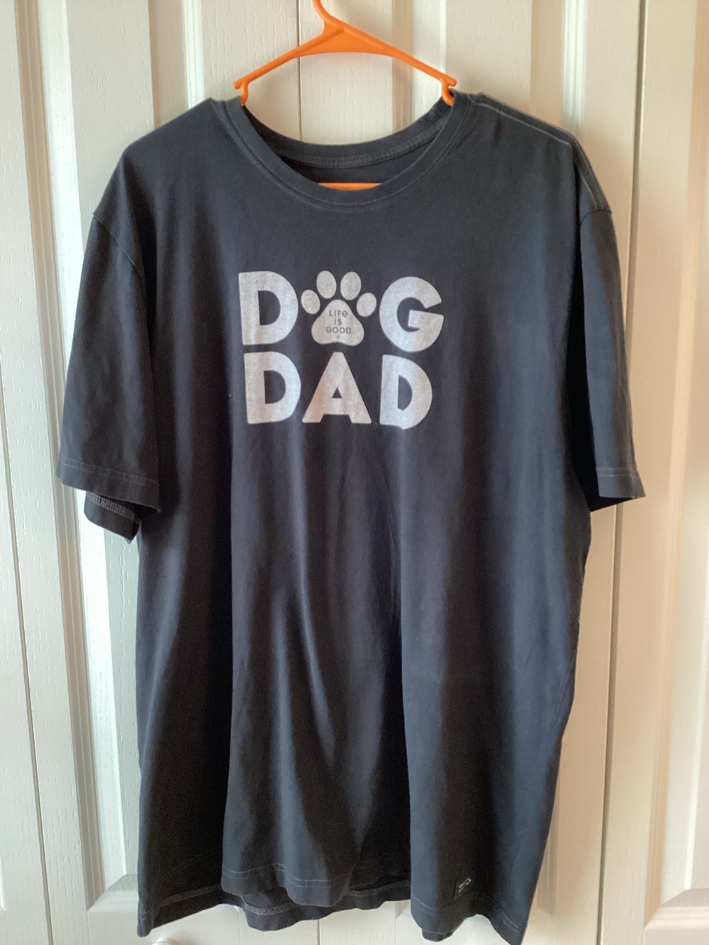 Life Is Good Black "DOG DAD" Graphic Tee